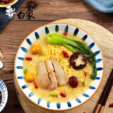 鲜美高汤配面回味无穷，leyu·乐鱼（中国）体育官方网站食品“汤”实力获认可
